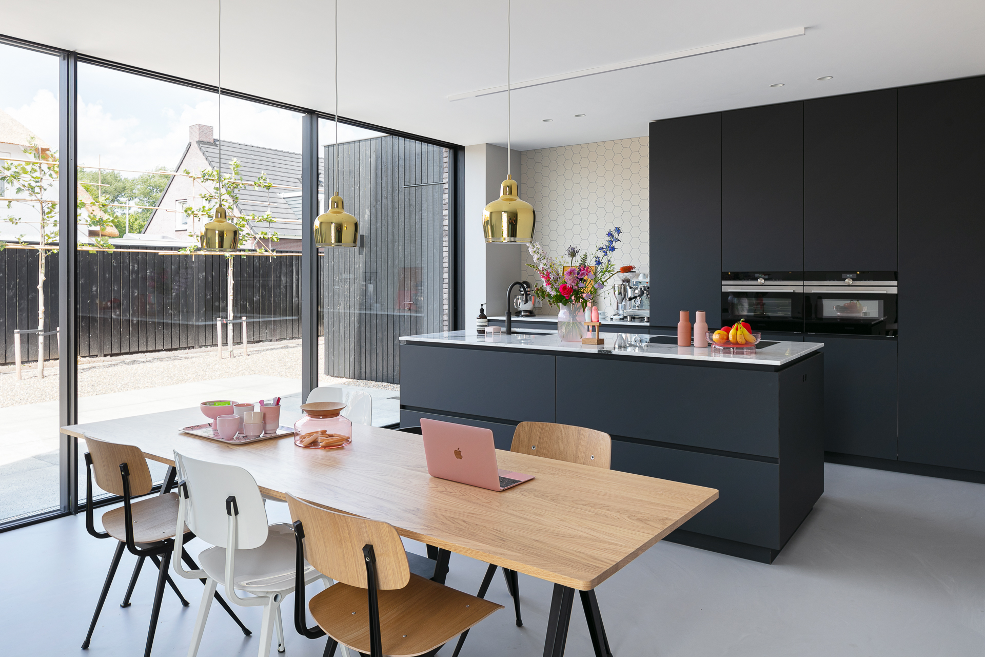 EPI Superbase Grey Light keuken tafel EPI Superbase Grey Light keuken tafel