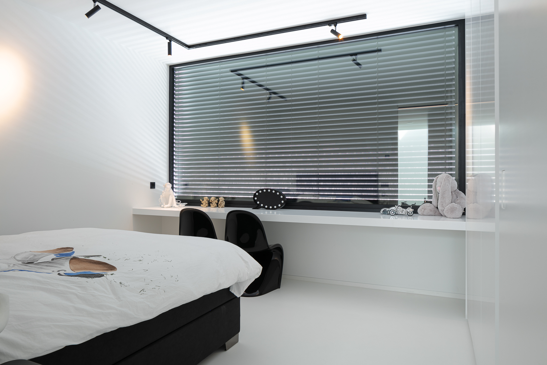 EPI Superbase Wit Bedroom EPI Superbase Wit Bedroom